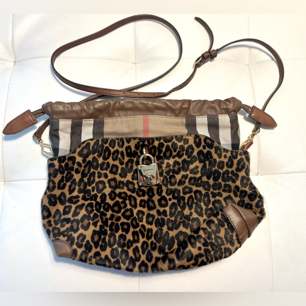 BURBERRY Authentic Ponyhair Crossbody
Bag. Great condition!!!